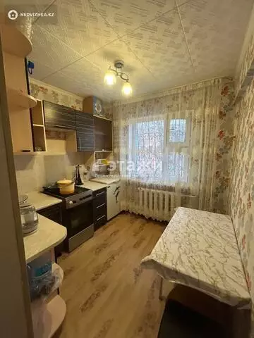 1-комнатная квартира, этаж 3 из 4, 31 м²