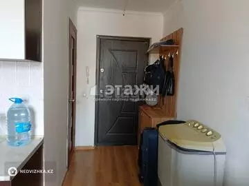 2-комнатная квартира, этаж 2 из 4, 30 м²