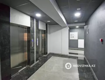 4-комнатная квартира, этаж 5 из 13, 105 м²