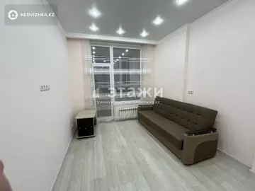 2-комнатная квартира, этаж 3 из 12, 43 м²