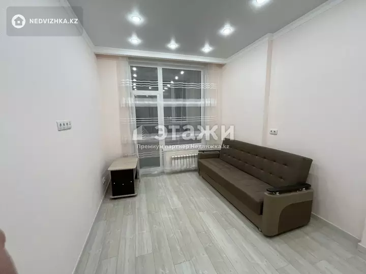 43 м², 2-комнатная квартира, этаж 3 из 12, 43 м², изображение - 1