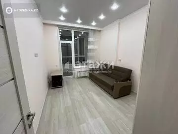 2-комнатная квартира, этаж 3 из 12, 43 м²