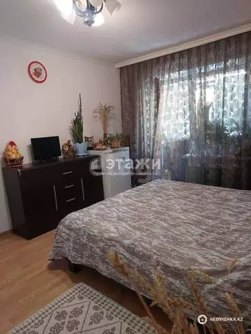 3-комнатная квартира, этаж 3 из 4, 60 м²