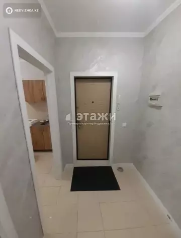 1-комнатная квартира, этаж 3 из 12, 34 м²