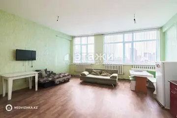 1-комнатная квартира, этаж 12 из 24, 44 м²