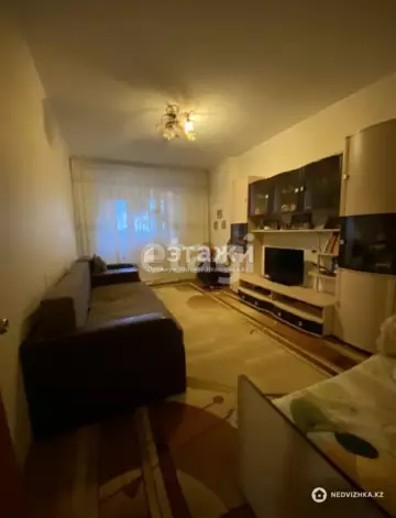 2-комнатная квартира, этаж 9 из 19, 51 м²