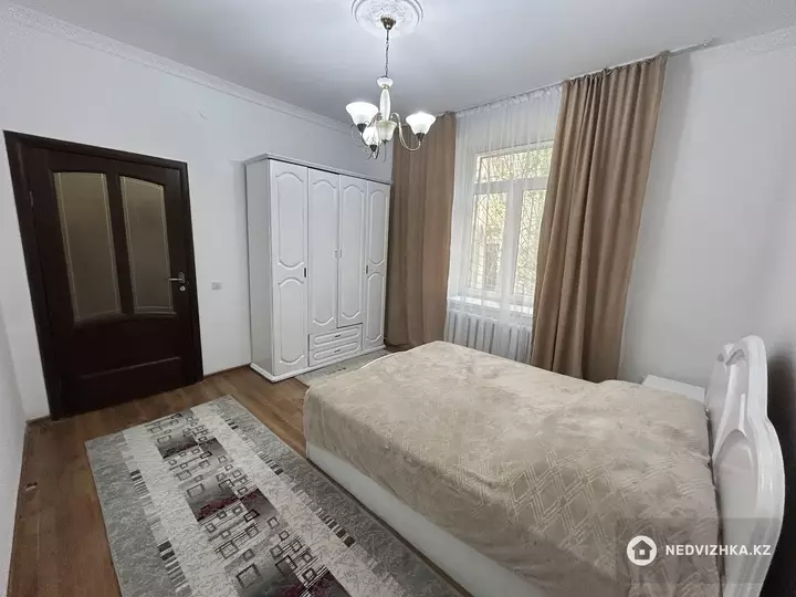 50 м², 2-комнатная квартира, этаж 1 из 2, 50 м², посуточно, изображение - 1