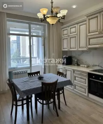 2-комнатная квартира, этаж 2 из 12, 60 м²