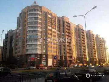 2-комнатная квартира, этаж 3 из 12, 48 м²