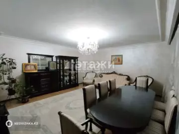 4-комнатная квартира, этаж 7 из 16, 140 м²