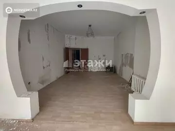 100 м², 2-комнатная квартира, этаж 2 из 9, 100 м², изображение - 13