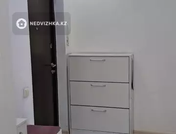 3-комнатная квартира, этаж 11 из 12, 80 м²