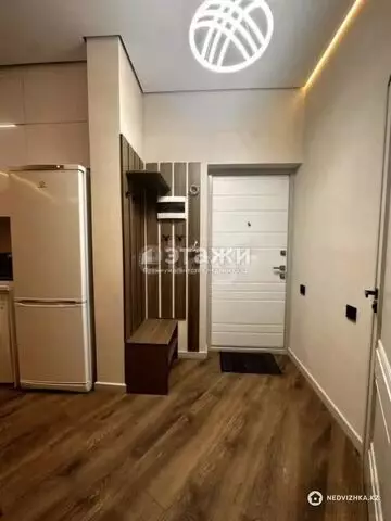 2-комнатная квартира, этаж 12 из 13, 42 м²