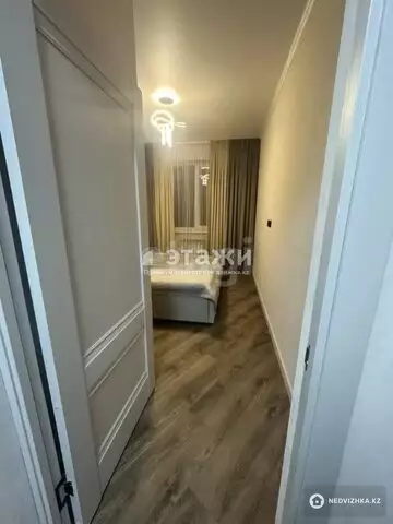 2-комнатная квартира, этаж 12 из 13, 42 м²