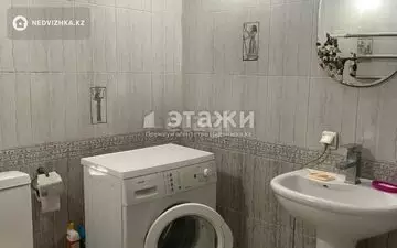 2-комнатная квартира, этаж 3 из 5, 46 м²