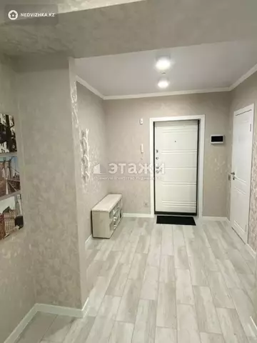 2-комнатная квартира, этаж 13 из 16, 70 м²