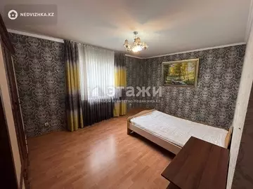 3-комнатная квартира, этаж 10 из 14, 108 м², на длительный срок