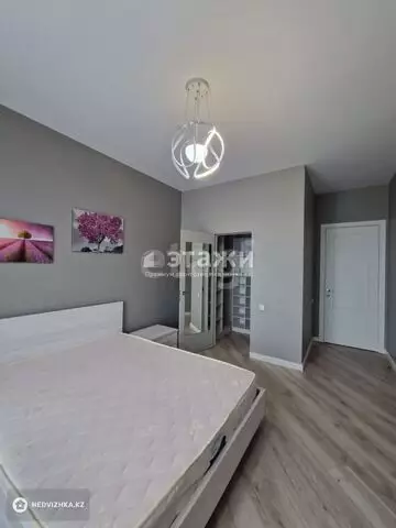 3-комнатная квартира, этаж 15 из 19, 110 м², на длительный срок