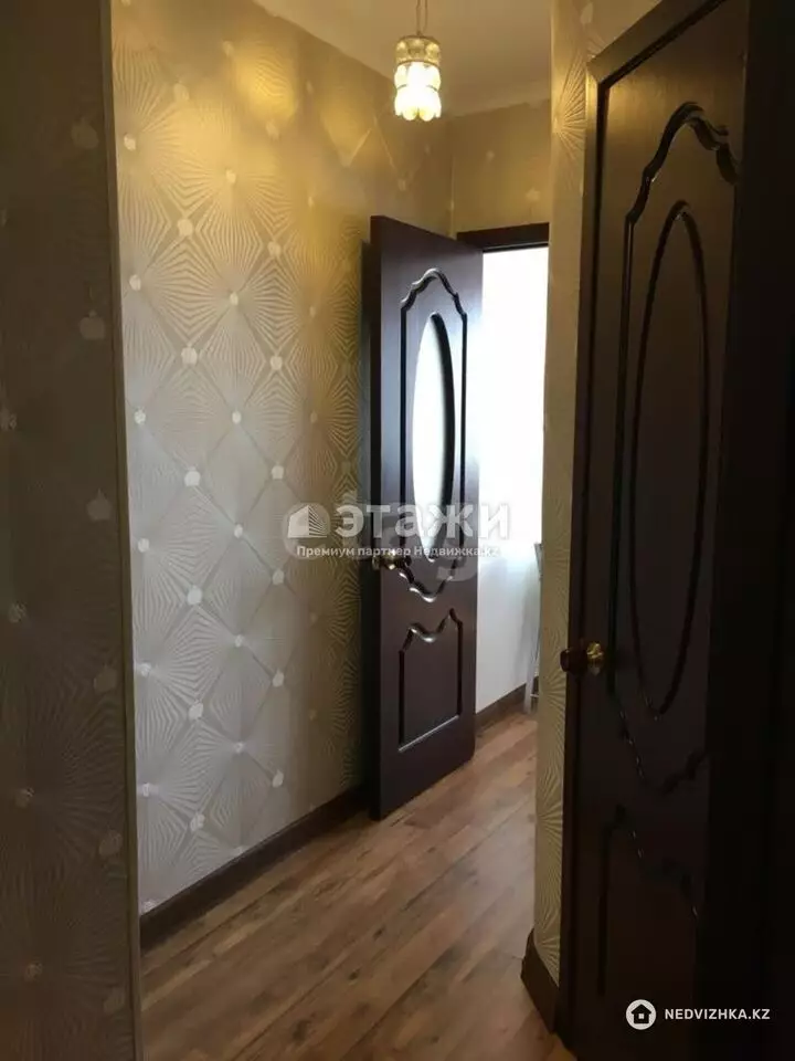 60 м², 3-комнатная квартира, этаж 4 из 5, 60 м², изображение - 1