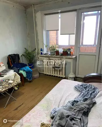 1-комнатная квартира, этаж 4 из 5, 30 м²