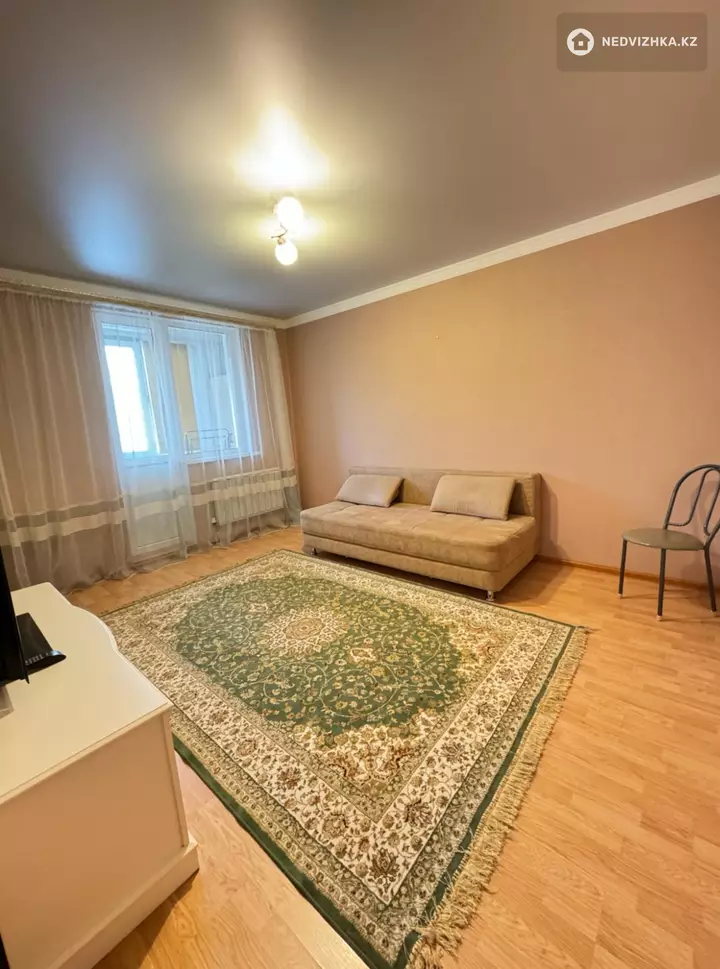 38 м², 1-комнатная квартира, этаж 11 из 12, 38 м², на длительный срок, изображение - 1