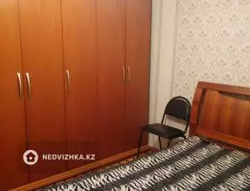 2-комнатная квартира, этаж 3 из 5, 47 м²