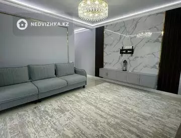 2-комнатная квартира, этаж 8 из 10, 66 м²