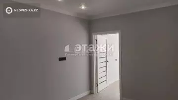 2-комнатная квартира, этаж 3 из 10, 31 м²