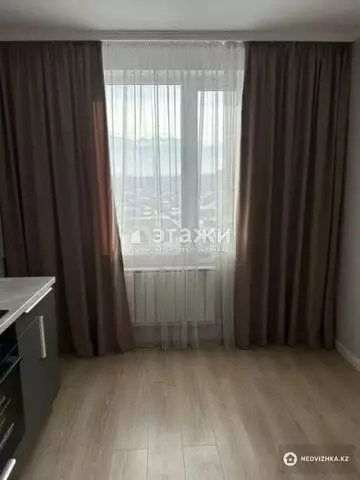 2-комнатная квартира, этаж 9 из 9, 35 м²