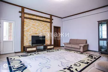 2-комнатная квартира, этаж 11 из 16, 85 м², на длительный срок