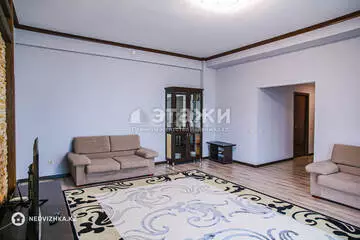 2-комнатная квартира, этаж 11 из 16, 85 м², на длительный срок