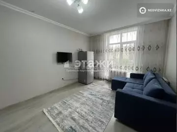 1-комнатная квартира, этаж 4 из 12, 40 м²