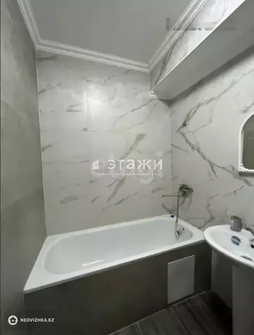 1-комнатная квартира, этаж 4 из 12, 40 м²