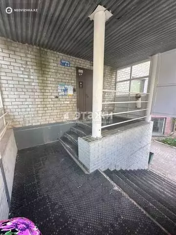 2-комнатная квартира, этаж 1 из 9, 65 м²