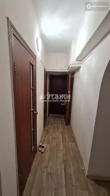 3-комнатная квартира, этаж 1 из 6, 84 м²