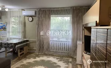 2-комнатная квартира, этаж 2 из 4, 42 м²