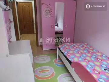 3-комнатная квартира, этаж 4 из 4, 62 м²