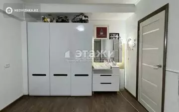 1-комнатная квартира, этаж 3 из 5, 33 м²