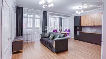 3-комнатная квартира, этаж 4 из 20, 100 м², на длительный срок