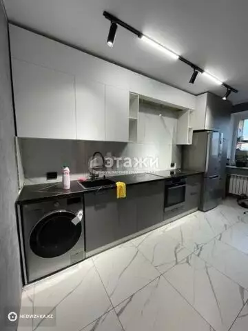 1-комнатная квартира, этаж 9 из 12, 46 м²