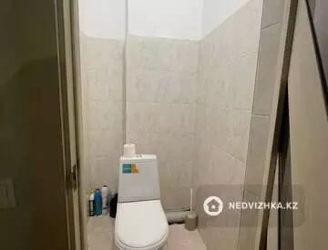 2-комнатная квартира, этаж 9 из 9, 60 м²