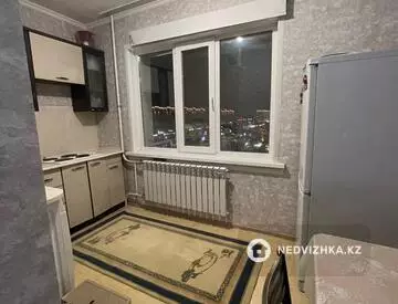 1-комнатная квартира, этаж 7 из 13, 40 м²