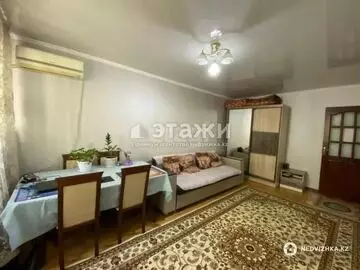 2-комнатная квартира, этаж 4 из 4, 43 м²