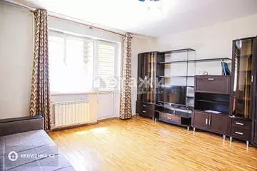 2-комнатная квартира, этаж 6 из 12, 56 м², на длительный срок