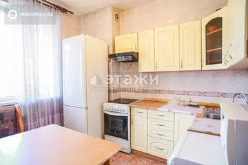 2-комнатная квартира, этаж 6 из 12, 56 м², на длительный срок