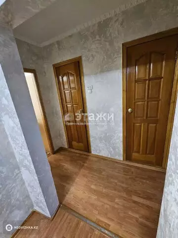 3-комнатная квартира, этаж 5 из 6, 67 м²