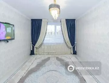 2-комнатная квартира, этаж 1 из 5, 54 м²