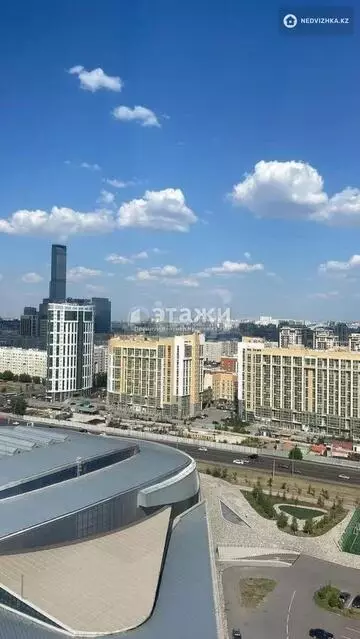 4-комнатная квартира, этаж 18 из 22, 106 м²