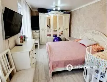 3-комнатная квартира, этаж 5 из 5, 60 м²