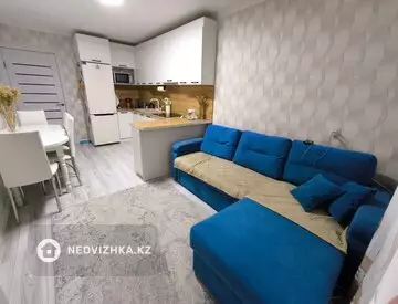 2-комнатная квартира, этаж 3 из 5, 60 м²